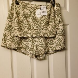 Lost + Wander Cream and Green Leaf Print High Waist Shorts